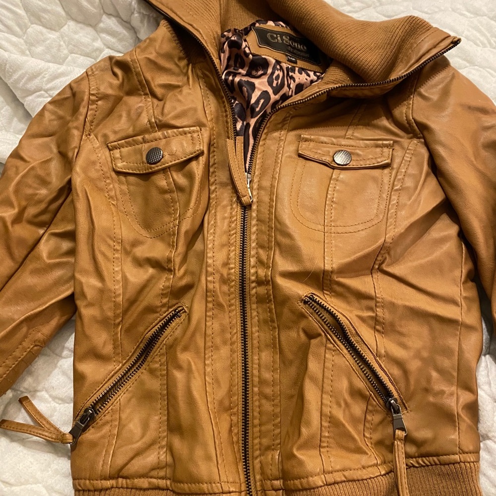 Brown/tan leather jacket